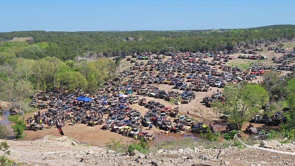 Large Spring Hoedown off road group photo